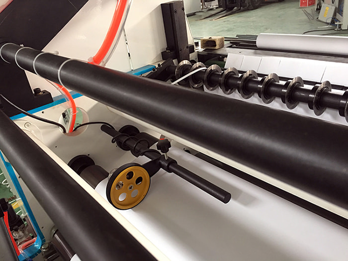 machine de refente de coupe de rouleau de papier thermique à grande vitesse