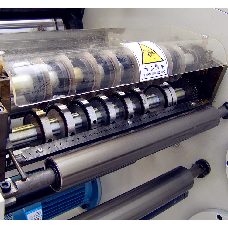 Machine de refente auto-adhésive de papier de papier offset de papier thermique
